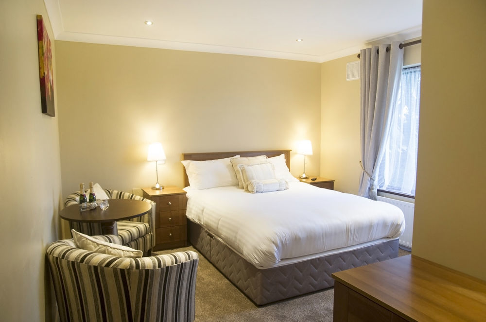Hillview House Hotel Lusk Kültér fotó